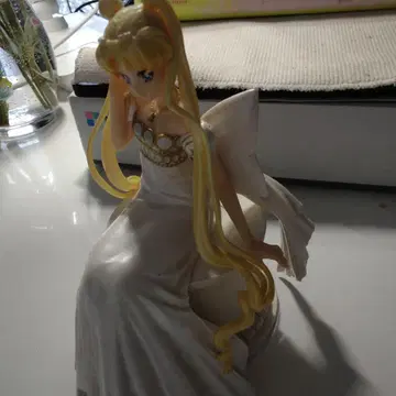 세일러문 피규어 천사의 날개 포함