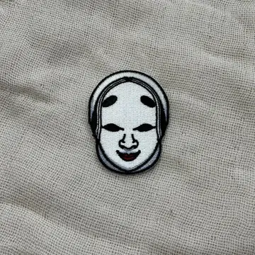 O-MENZ 오카메 자수 배치