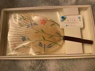 꽃과 잠자리 디자인 선풍기 물 부채