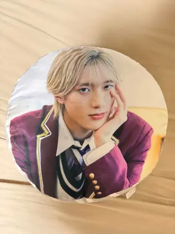 야마나카 유타로 라운드 쿠션