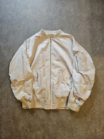B:MING 아이보리 블루종 점퍼 플라이트 자켓 MA1
