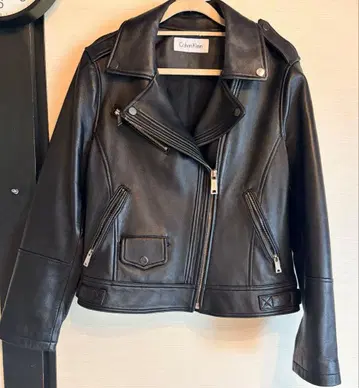 [ 새상품급 ] Calvin Klein 블랙 가죽 라이더 자켓 천연 가죽