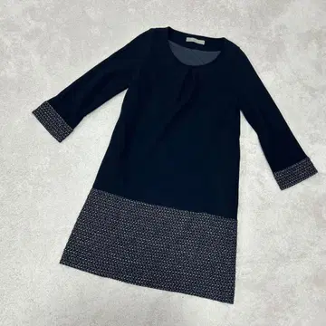 미사용 새상품 유나이티드 애로우즈 네이비 니트 원피스 긴팔 7부 소매