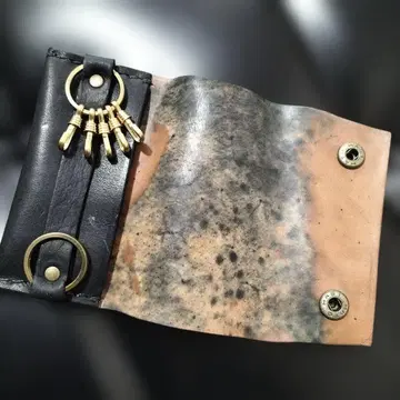 아티산 키케이스 N / GUIDI CULATTA CAVALLO