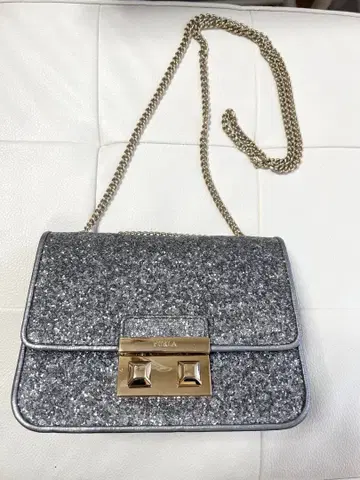 훌라 FURLA 메트로폴리스 체인 숄더백