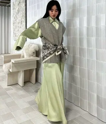 Ameri KNIT VEST SET SATIN DRESS