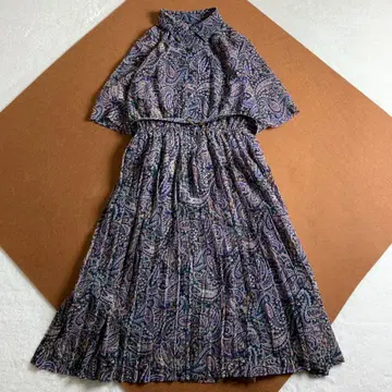 반팔 원피스 레이스 시어 페이즐리 무늬 올 패턴 벨트 플리츠 레트로