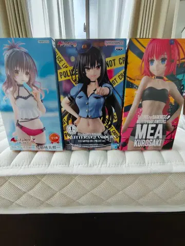 트러블 다크니스 피규어 3체 세트