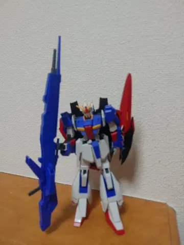 건담 프라모델 1/144 HG 건담 제타 완성품 상품 동시 300엔 할인