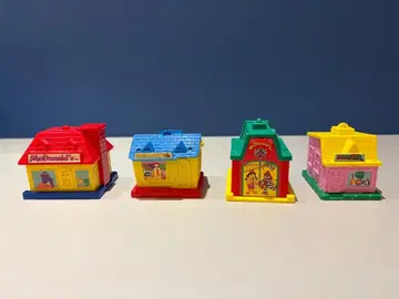 맥도날드 해피밀 빌리지하우스 풀세트 덤 포함