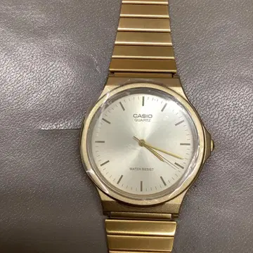 CASIO 쿼츠 골드 메탈 밴딩 시계