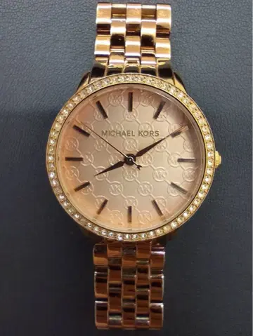 [ 사용감 있음 ] MICHAEL KORS 골드 손목시계 스톤 장식