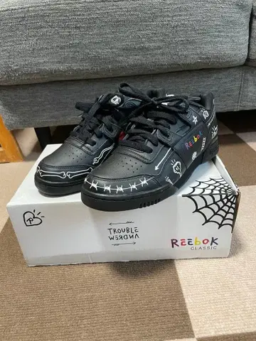 Reebok Workout Plus Trouble Andrew 25.5