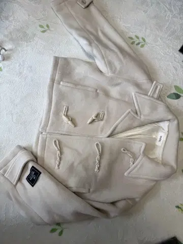 Snidel 화이트 숏 더플 코트 울 혼방