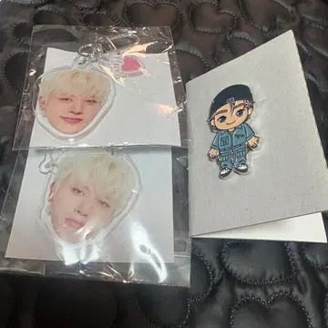 TREASURE 정환 얼굴 아크릴 키링 핀 배지