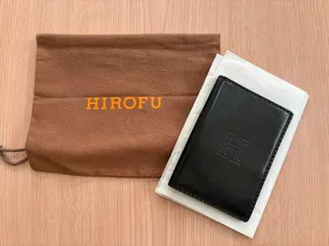 HIROFU 블랙 가죽 여권 케이스