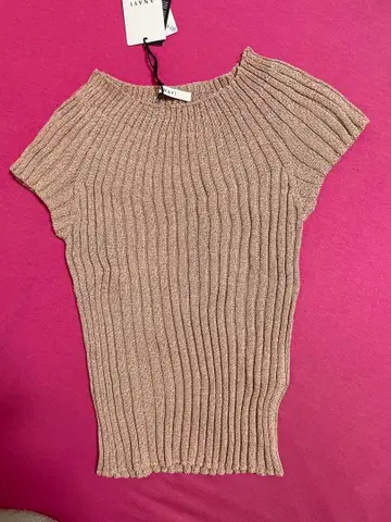 ANAYI 베이지 슬리브리스 상의