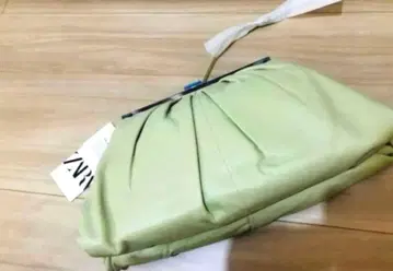 [ 새상품 ] 가죽 크로스백