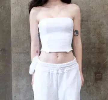 새상품 dich henderson 맨투맨 베어탑