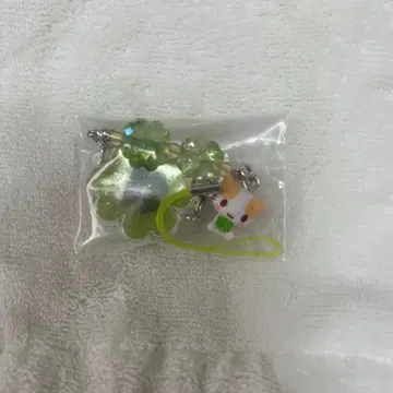 산리오 시크릿 클로버 스트랩 후와후와 냥코