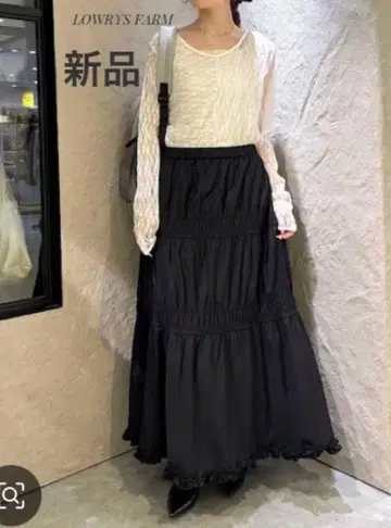 미사용 새상품 LOWRYS FARM 셔링 볼륨 스커트 블랙 F