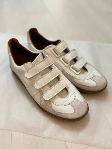 German Military Trainer 스니커즈