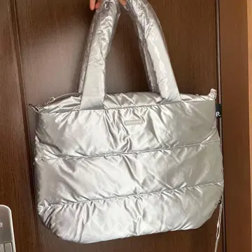 ROOTOTE 실버 퀼팅 토트백
