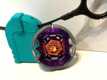 메탈 파이트 베이블레이드 어스 아퀼라 145WD 라이트 런처