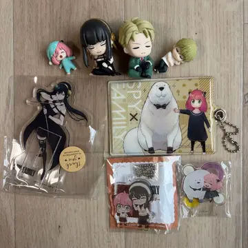 스파이 패밀리 굿즈 세트 8점