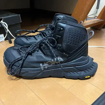 hoka one one hike forever 27.5cm