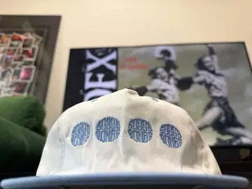 호주 SOGGYBONES 스케이트보드 캡 화이트