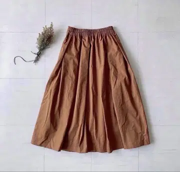 KUBOSANMADE 턱 개더 스커트 M 64 카멜 브라운