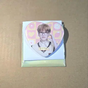 BOYNEXTDOOR 보넥도 카페 Cafe 리우 캔뱃지 2개