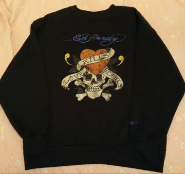 Ed Hardy 스컬 그래픽 맨투맨