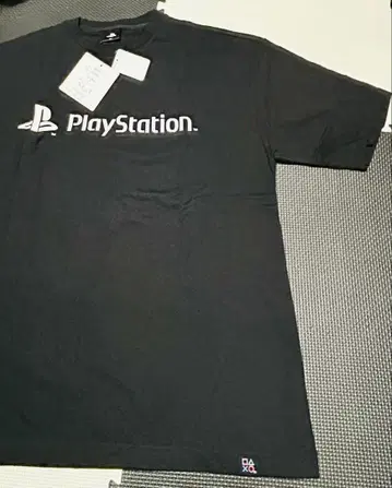 플레이스테이션 PS T셔츠 새상품 M사이즈 PlayStation 문자