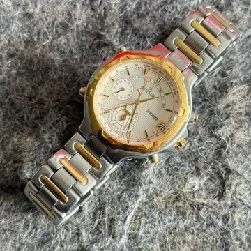 초특가 선착순 SEIKO 아스타리스크 크로노그래프 쿼츠 시계