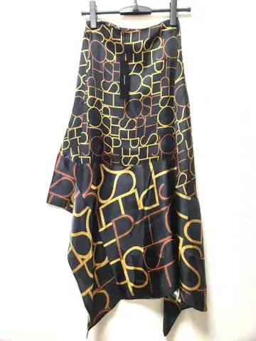 미사용 새상품 JOSEPH 기하학 패턴 비대칭 롱 스커트