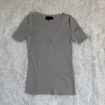 UNTITLED 언타이틀 반팔 니트 M 월드 V넥 그레이