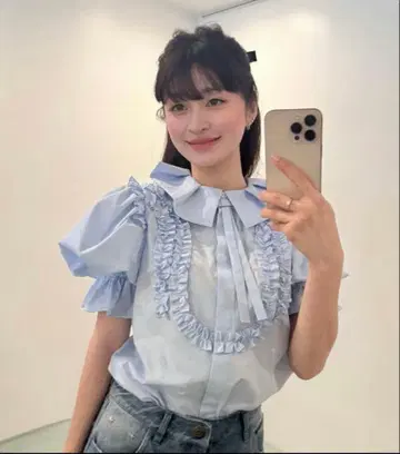 Bibiy CORA PUFF BLOUSE 블루 비비