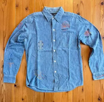 새상품급 softmachine 소프트머신 자수 데님 셔츠 샴브레이 M