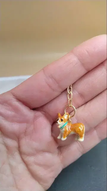 핸드메이드 웰시코기 백참 참 에폭시 수지