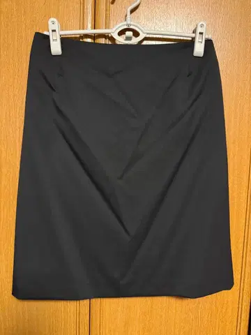 AOKI 궁극의 취업활동 수트 블랙 무지 타이트 스커트
