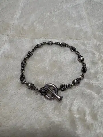 저스틴 데이비스 스컬 디바인 팔찌