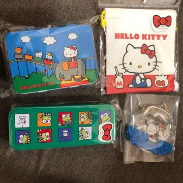 쓰리코인즈 산리오 헬로키티 50주년 쓰리코인즈 포차코 단종