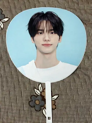 TWS 신유 부채 42:CLUB 팝업