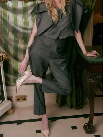 [ Bibiy. ] DONNACATPANTS 네이비 M