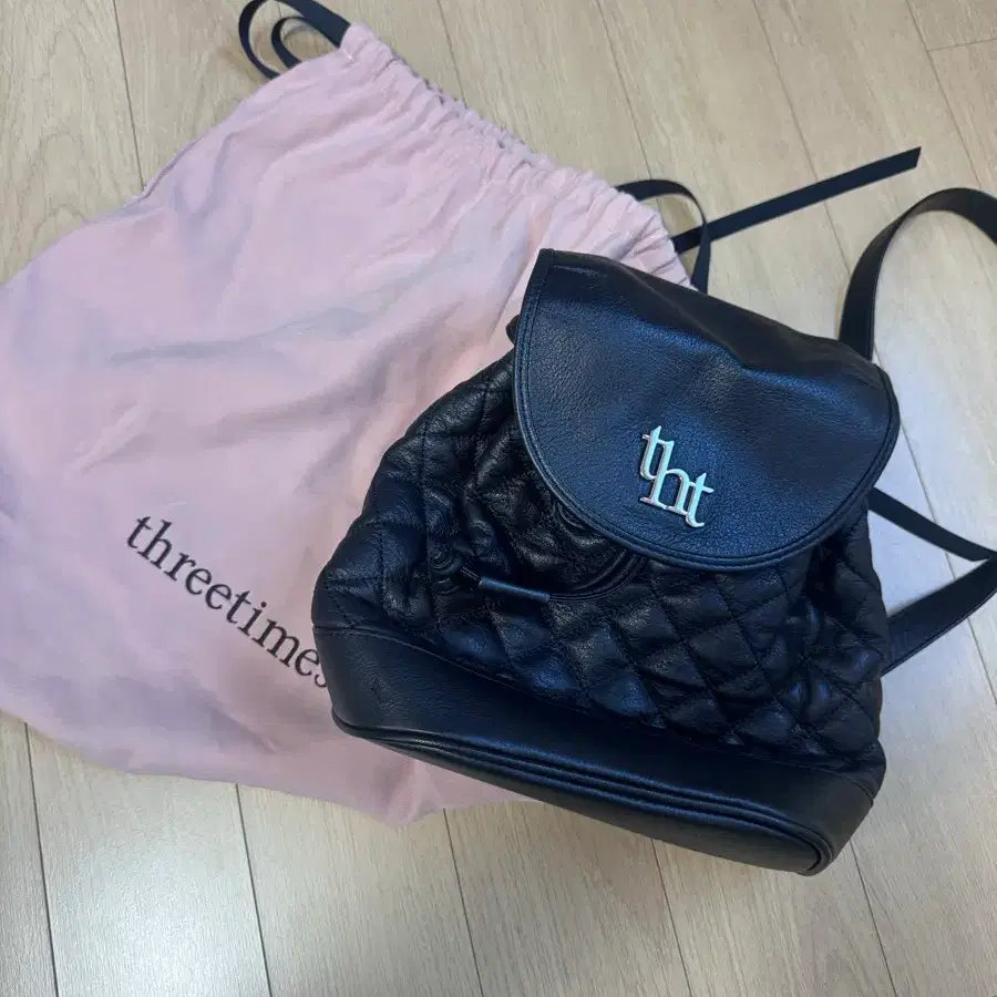 Wanted) Three Times Acorn Quality Backpack White,Pink #쓰리타임즈