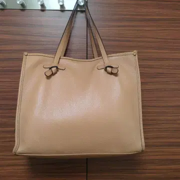 GIANNI CHIARINI 베이지 천연 가죽 토트백