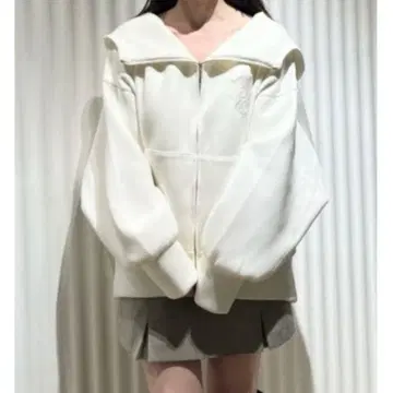 [ SNIDEL ] 볼륨 후드티