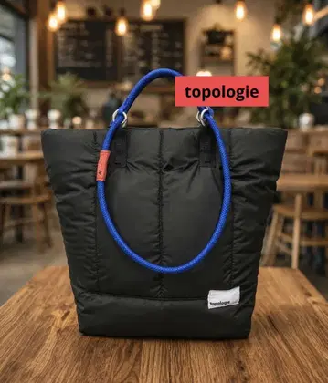topologie 퀼팅 토트백 블랙 x 블루